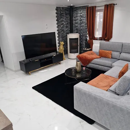 Casa de Férias Infinity Marbre Cérans-Foulletourte