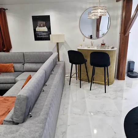 Infinity Marbre Cérans-Foulletourte